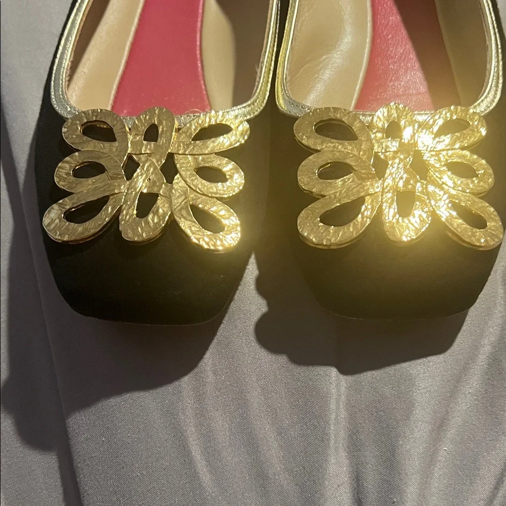 Kate Spade Elegant Black Flats with Gold Detailing - Picture 11 of 14